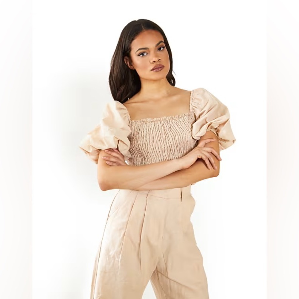 Urban Daizy Beige Smocked Crop Top, Size L, New
